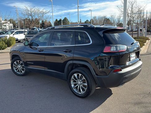 Used 2019 Jeep Cherokee Latitude Plus w/ Comfort/Convenience Group image 4