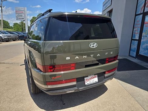 Used 2024 Hyundai Santa Fe Limited FWD image 9