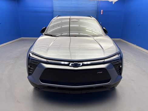 Used 2024 Chevrolet Blazer EV RS AWD/4WD image 3