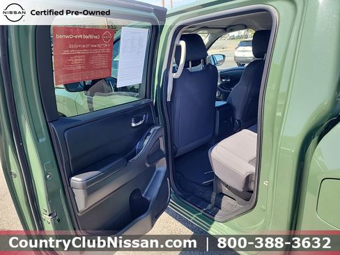 Certified 2025 Nissan Frontier SV w/ Tow Package image 24