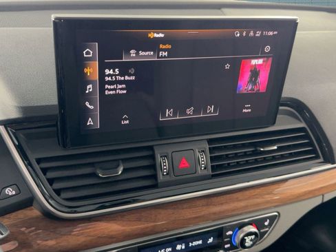 Certified 2025 Audi Q5 2.0T Premium image 22