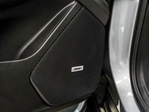 Used 2025 Cadillac XT6 Premium Luxury image 50