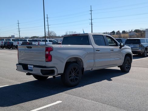 New 2026 Chevrolet Silverado 1500 Custom image 3