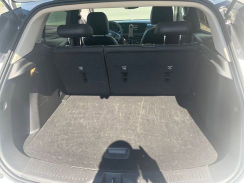 Used 2025 Buick Encore GX Preferred FWD image 30