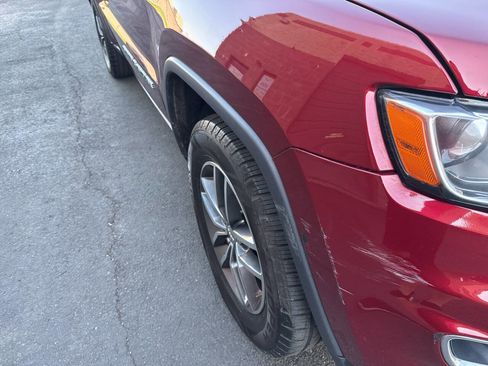 Used 2018 Jeep Grand Cherokee Limited image 11