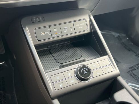 New 2026 Hyundai Kona Limited AWD/4WD image 39