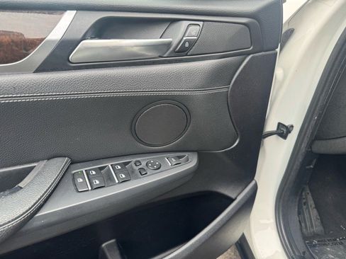 Used 2015 BMW X4 xDrive28i image 25
