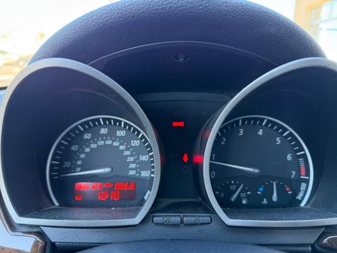 Used 2003 BMW Z4 2.5i image 10