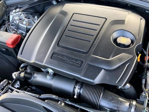 Used 2023 Jaguar F-PACE S image 29