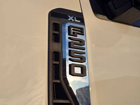 New 2026 Ford F250 XL image 17