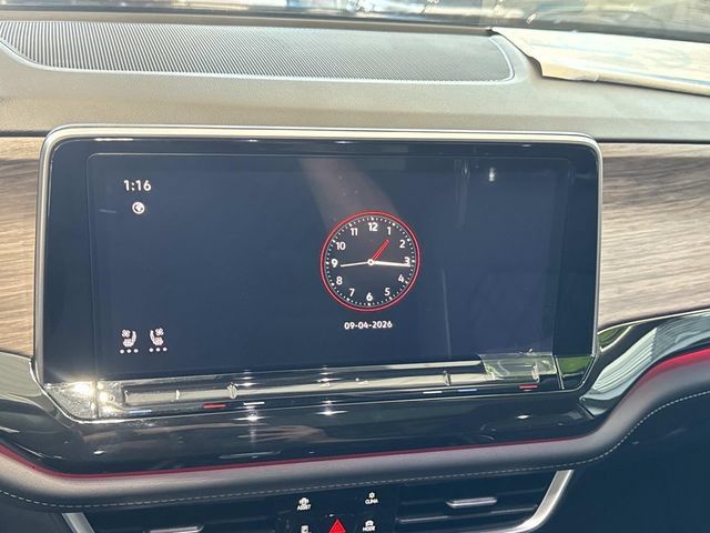 New 2025 Volkswagen Atlas SEL Premium R-Line AWD/4WD image 12