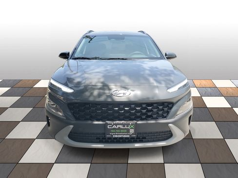 Used 2023 Hyundai Kona SEL image 2