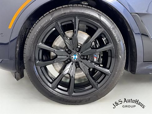 Used 2025 BMW X7 M60i AWD/4WD image 40