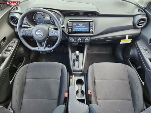 New 2025 Nissan Kicks Play S image 19