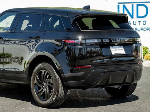 Used 2026 Land Rover Range Rover Evoque S AWD/4WD image 10