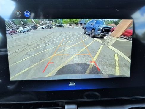 Used 2026 Chevrolet Equinox LT AWD/4WD image 20