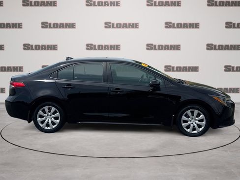 Used 2024 Toyota Corolla LE FWD image 6