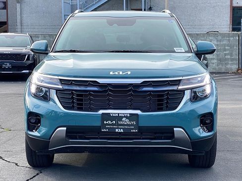 New 2026 Kia Seltos EX FWD image 9
