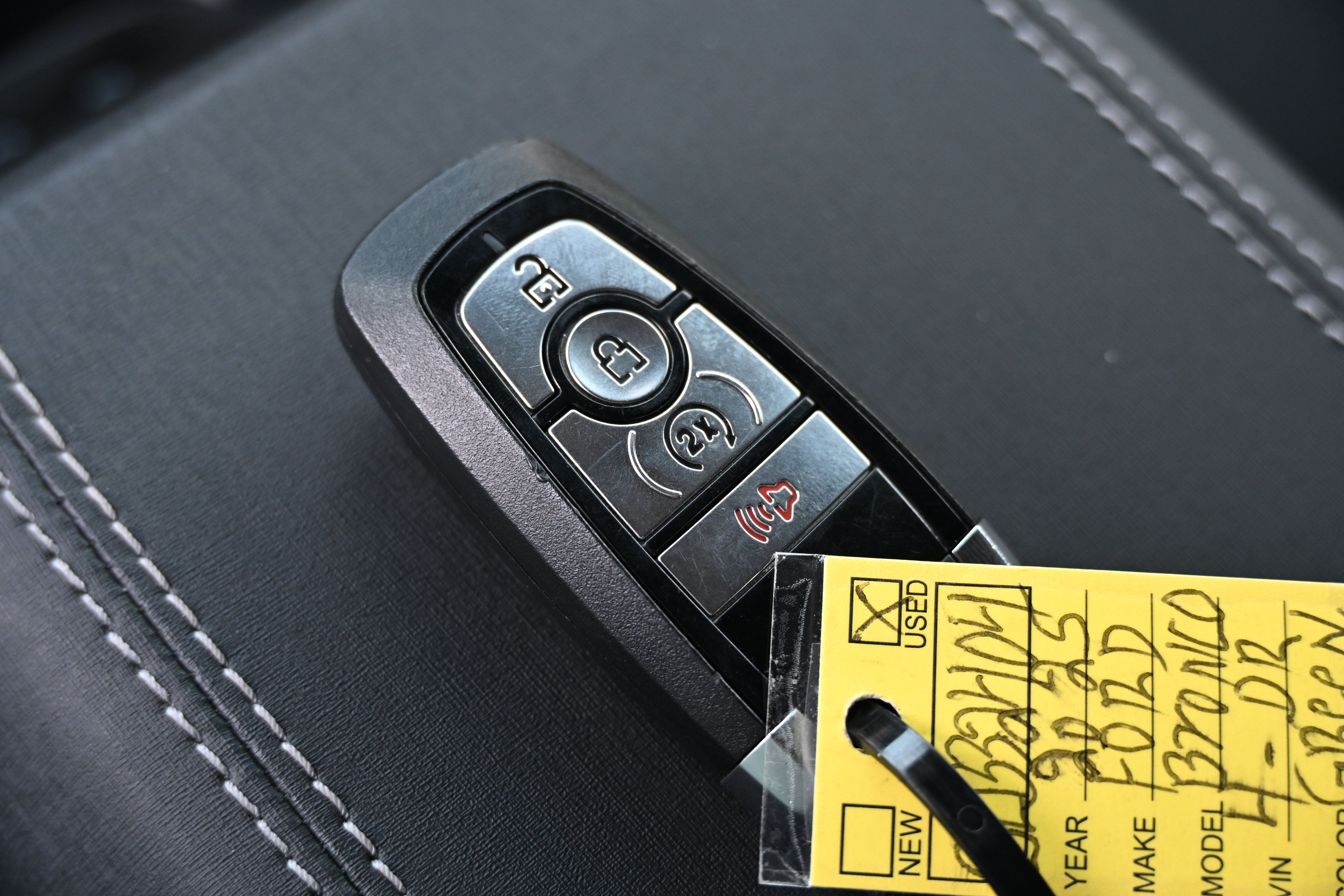 Used 2025 Ford Bronco Outer Banks AWD/4WD image 43