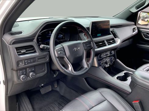 Used 2023 Chevrolet Tahoe RST AWD/4WD image 16