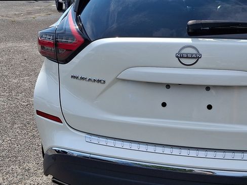 Used 2023 Nissan Murano SL w/ SL Moonroof Package AWD/4WD image 17