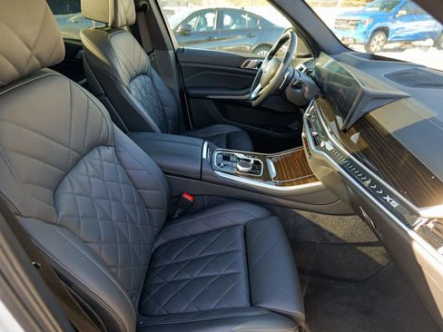 Used 2024 BMW X5 xDrive50e AWD/4WD image 34