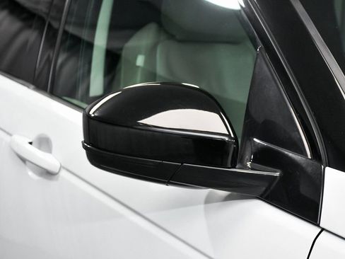 Used 2022 Land Rover Discovery Sport S image 61