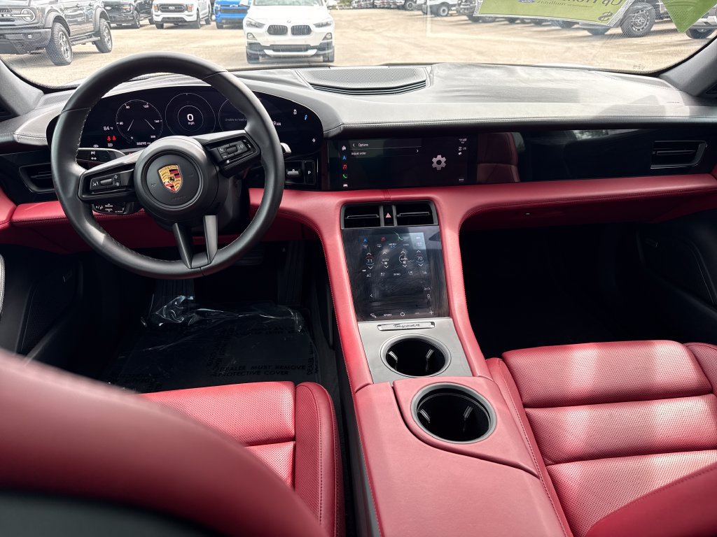 Used 2021 Porsche Taycan RWD image 5