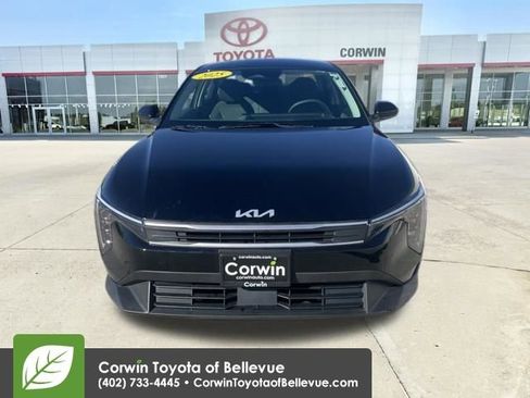 Used 2025 Kia K4 LX image 14