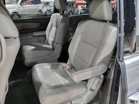 Used 2016 Honda Odyssey Touring image 25