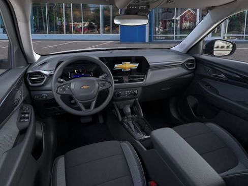 New 2026 Chevrolet TrailBlazer LS w/ LS Convenience Package AWD/4WD image 15