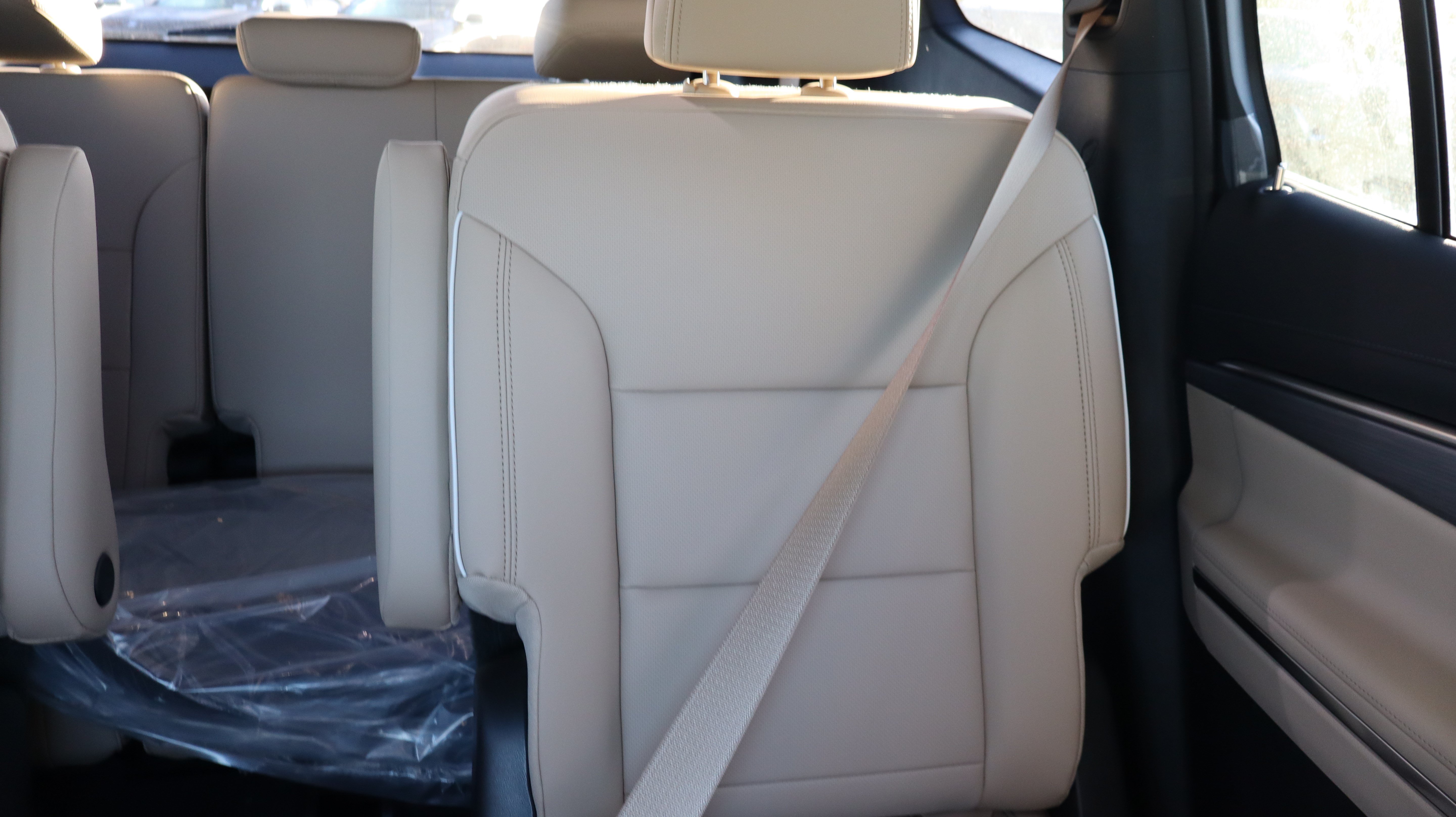 New 2027 Buick Enclave Preferred w/ Power Package AWD/4WD image 14