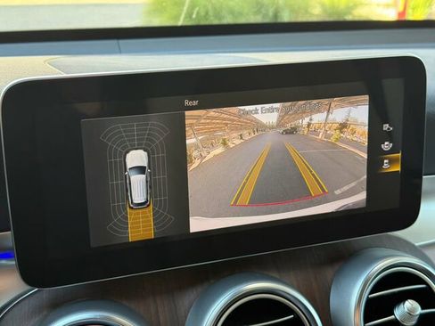 Certified 2022 Mercedes-Benz GLC 300 4MATIC image 23