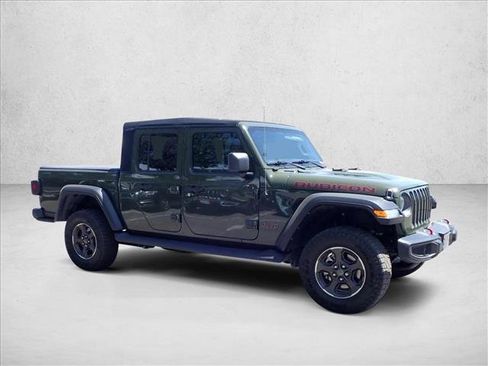 Used 2023 Jeep Gladiator Rubicon w/ Cold Weather Group AWD/4WD image 5