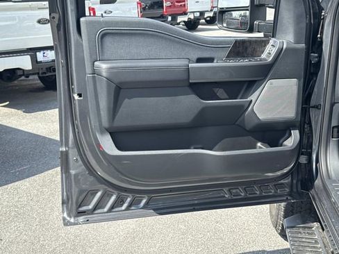New 2026 Ford F250 Lariat w/ Lariat Premium Package image 10