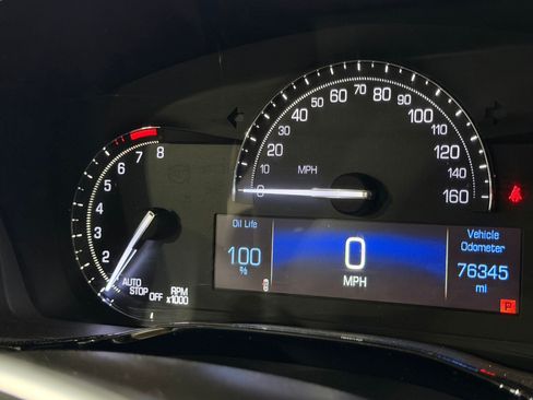 Used 2018 Cadillac XT5 Luxury w/ Driver Awareness Package FWD image 27