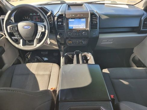 Used 2018 Ford F150 XL w/ Equipment Group 101A Mid RWD image 16