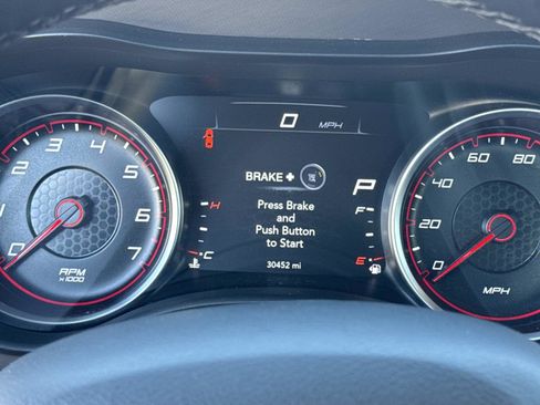 Used 2023 Dodge Charger SXT image 11