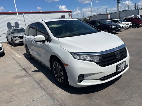 Used 2021 Honda Odyssey EX-L image 3
