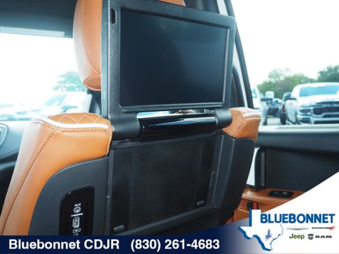 New 2026 Chrysler Pacifica Pinnacle FWD image 24