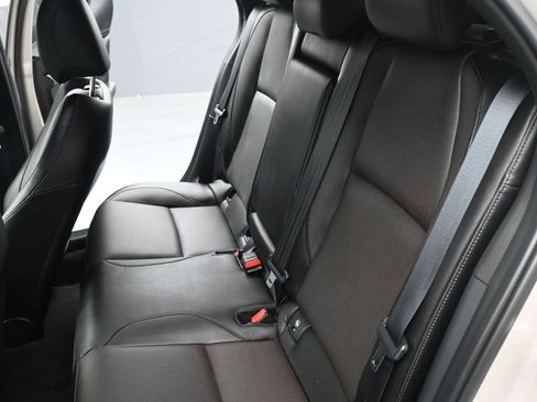 Used 2024 MAZDA MAZDA3 Hatchback w/Premium Plus Pkg image 16