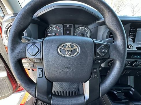 Used 2021 Toyota Tacoma SR image 13