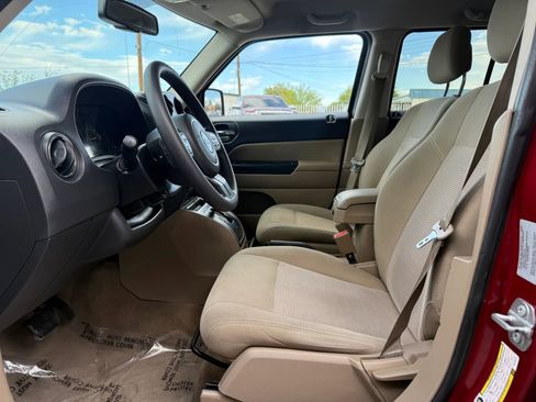 Used 2017 Jeep Patriot Sport w/ Power Value Group image 9