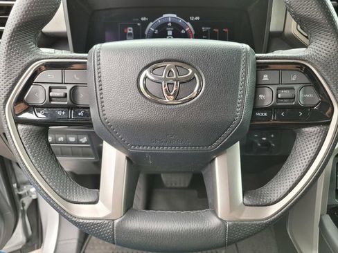 Used 2024 Toyota Tundra Limited AWD/4WD image 21