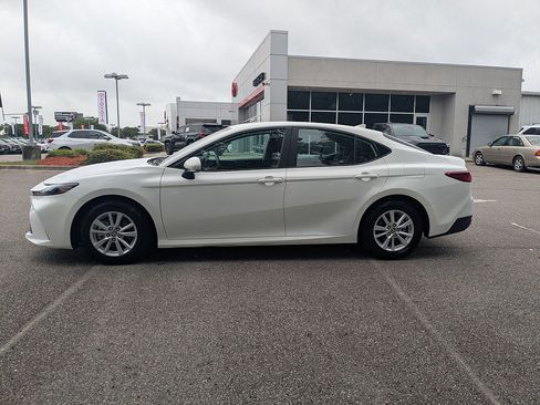 Certified 2025 Toyota Camry LE FWD image 6