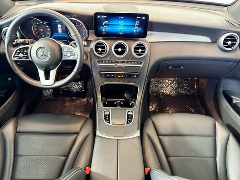 Used 2022 Mercedes-Benz GLC 300 4MATIC image 21