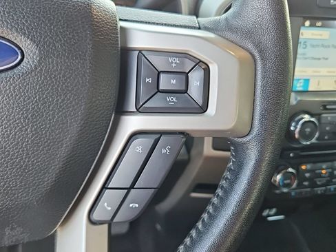 Used 2018 Ford F150 Lariat AWD/4WD image 12