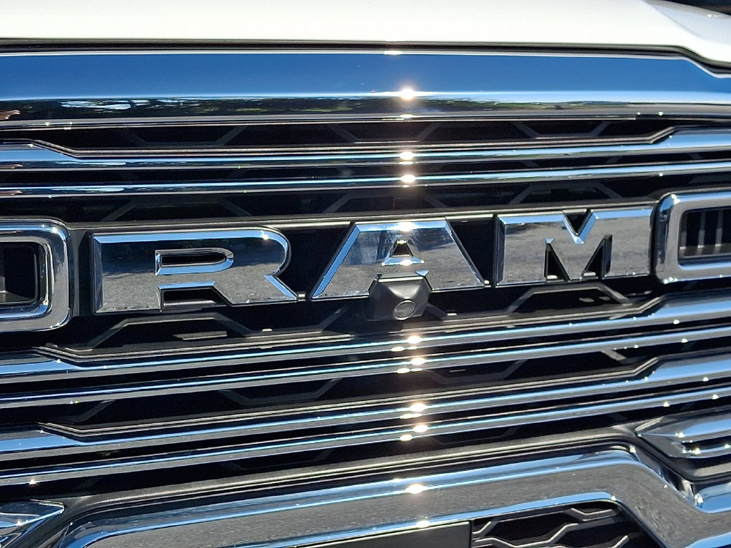 Certified 2025 RAM 3500 Laramie AWD/4WD image 39