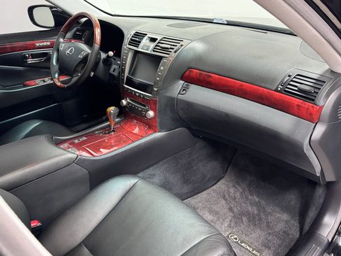 Used 2010 Lexus LS 460 image 9