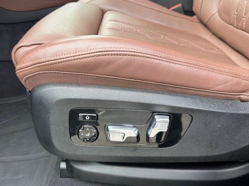 Used 2021 BMW X5 M50i w/ Executive Package image 14